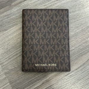 Michael Kors fold wallet